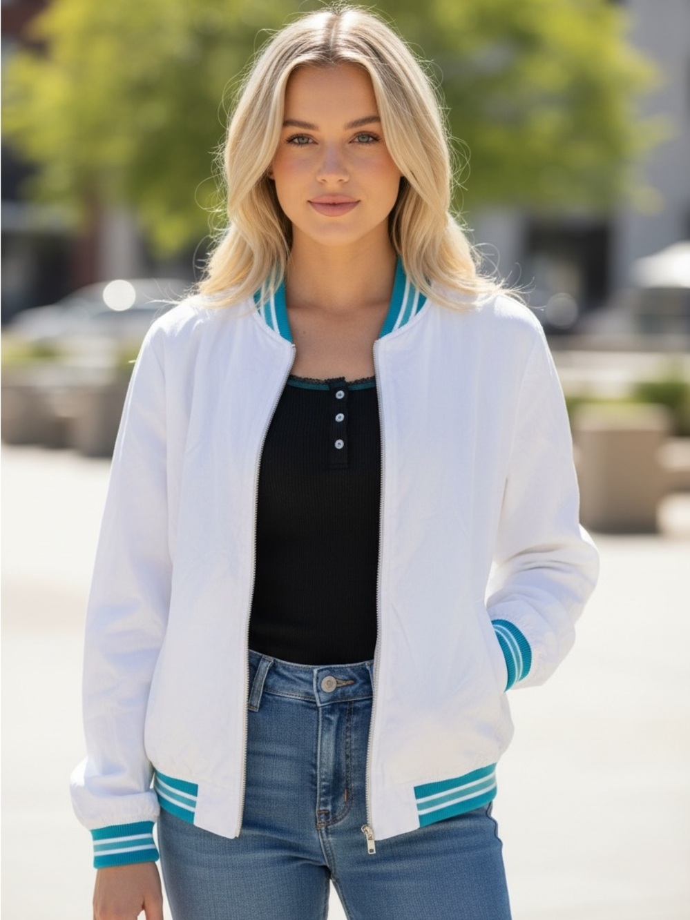 Aileen Petites Y2K Vintage Light Cotton Bomber Jacket White Blue Size M